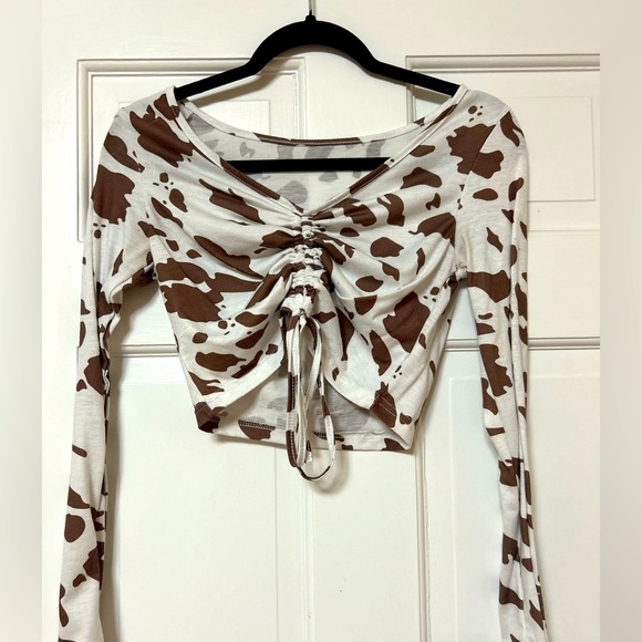 Cow print top - Picture 2 of 3
